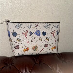 Charming White Patterned Cosmetic Bag